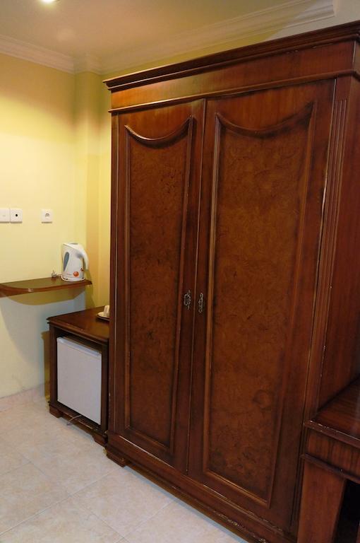 Edotel Minangkabau Padang  Room photo
